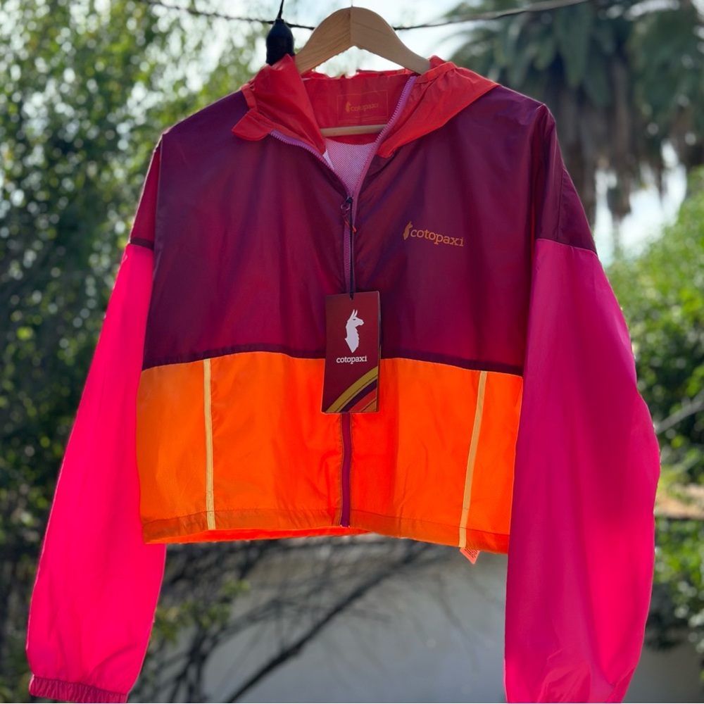 COTOXAPI | NWT Teca Crop Windbreaker Jacket (size M) in Good Morning